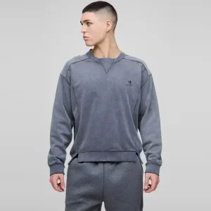 Sweat Shirt